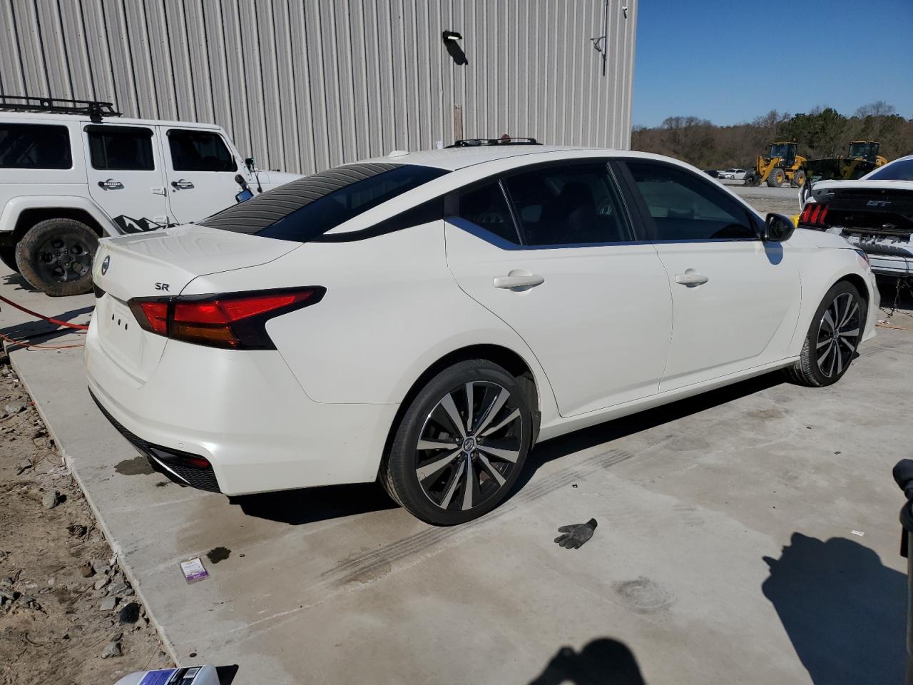 2020 Nissan Altima VIN 1N4BL4CV3LC169744 Copart auction photo, front end / side damage thumbnail 3