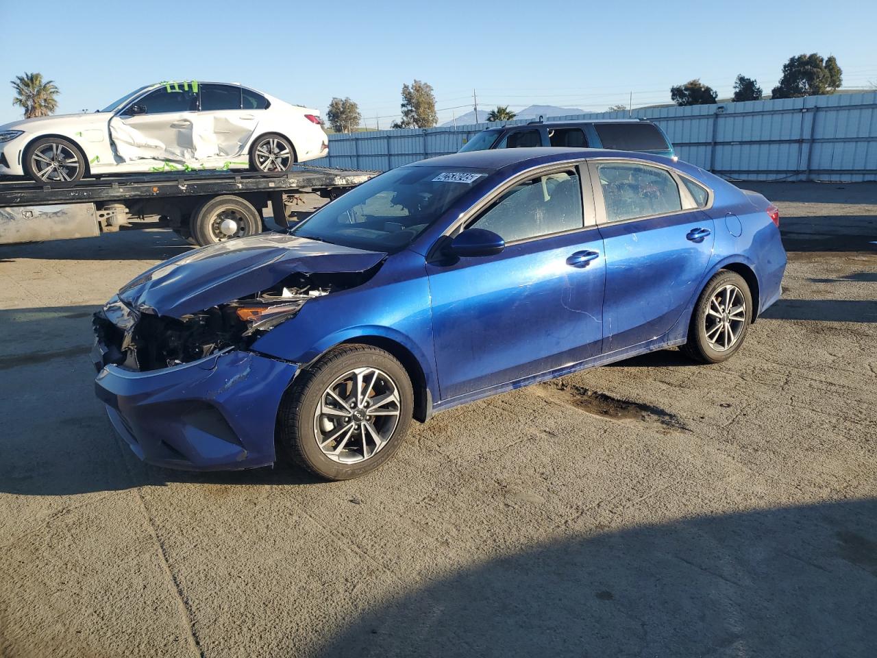 2023 KIA Forte VIN 3KPF24AD0PE551947