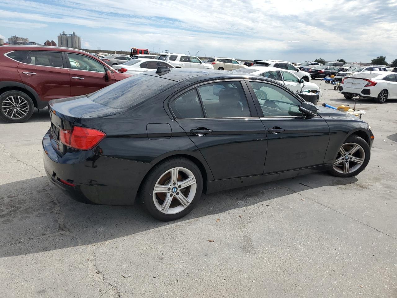 2014 BMW 3er VIN WBA3B1G57ENS81221 Copart auction photo, mechanical damage thumbnail 3
