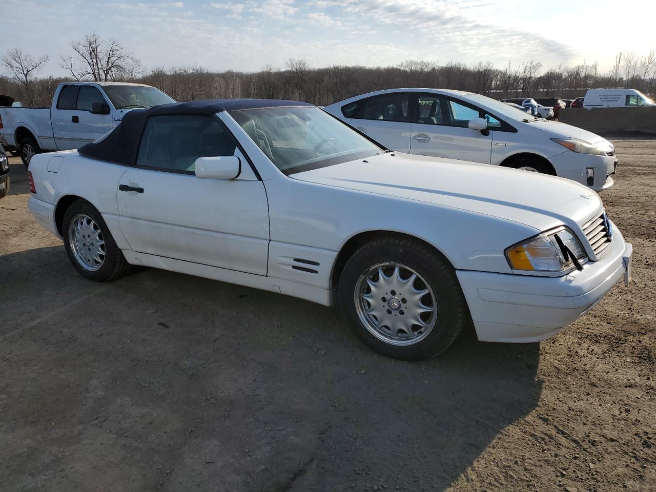 1998 Mercedes-Benz SL-klasse VIN WDBFA67F0WF166074 Copart auction photo, minor dent/scratches damage thumbnail 4