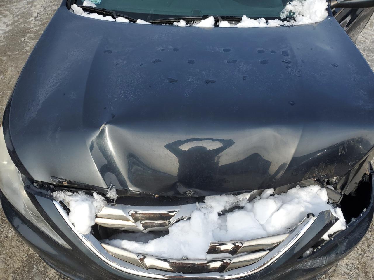 2011 Hyundai Sonata VIN 5NPEC4AC5BH114613 Copart auction photo, front end damage thumbnail 11
