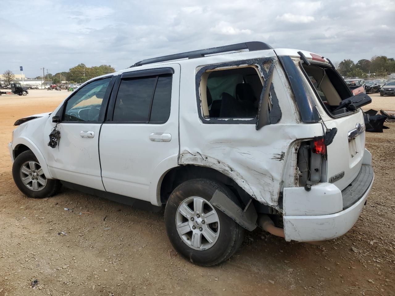2010 Ford Explorer VIN 1FMEU6DEXAUA12018 Copart auction photo, rollover damage thumbnail 2