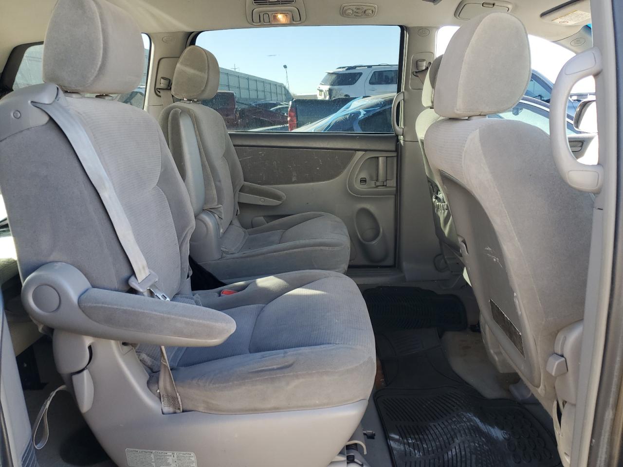 2004 Toyota Sienna VIN 5TDZA23C64S200972 Copart auction photo, front end damage thumbnail 10