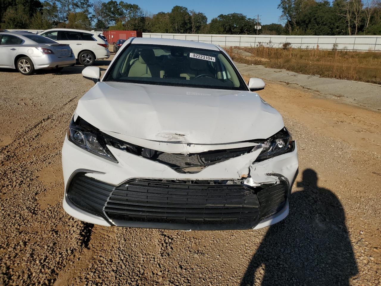 2022 Toyota Camry VIN 4T1C11AK1NU649768 Copart auction photo, front end damage thumbnail 5