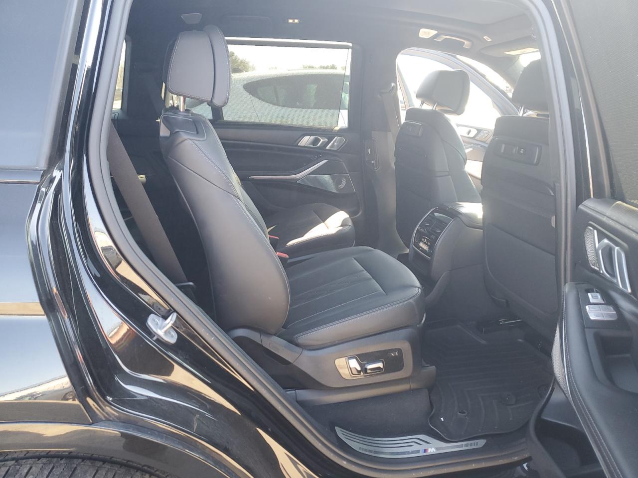 2021 BMW X7 VIN 5UXCX6C02M9E73795 Copart auction photo, front end damage thumbnail 11