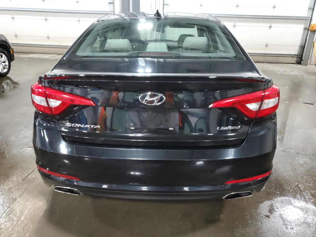 2015 Hyundai Sonata VIN 5NPE34AF7FH057783 Copart auction photo, front end / side damage thumbnail 6