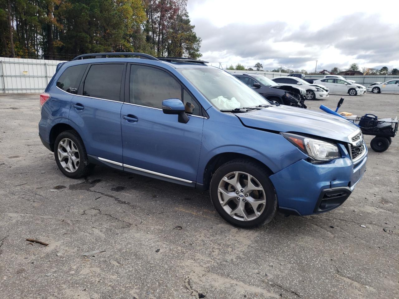 2018 Subaru Forester VIN JF2SJAWCXJH598731 Copart auction photo, front end damage thumbnail 4