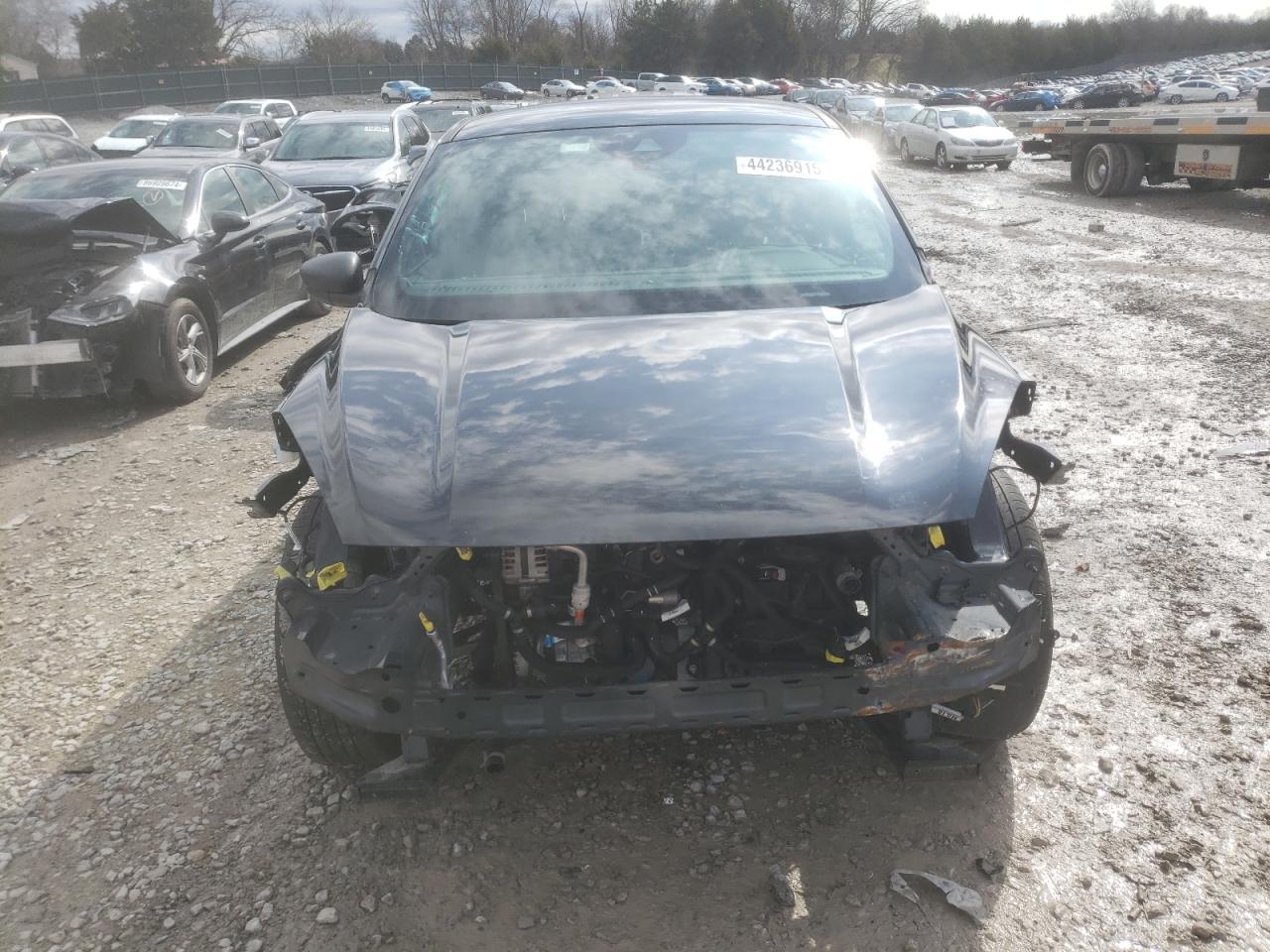 2022 Ford Escape VIN 1FMCU9G64NUA14463 Copart auction photo, front end damage thumbnail 5