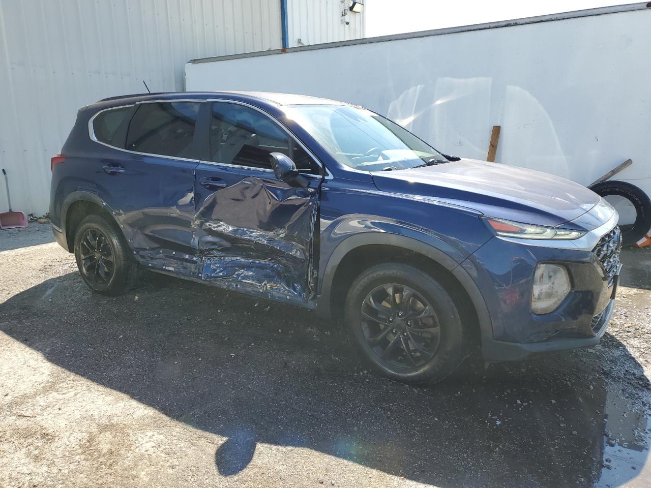 2019 Hyundai Santa Fe VIN 5NMS23AD6KH104064 Copart auction photo, side damage thumbnail 4
