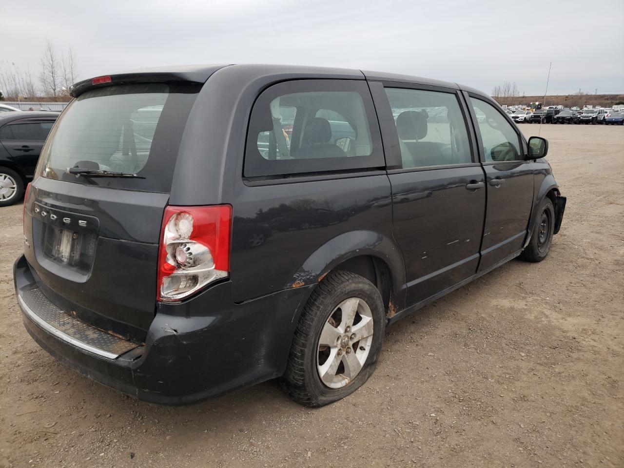 2012 Dodge Caravan VIN 2C4RDGBG0CR424108 Copart auction photo, front end / undercarriage damage thumbnail 3