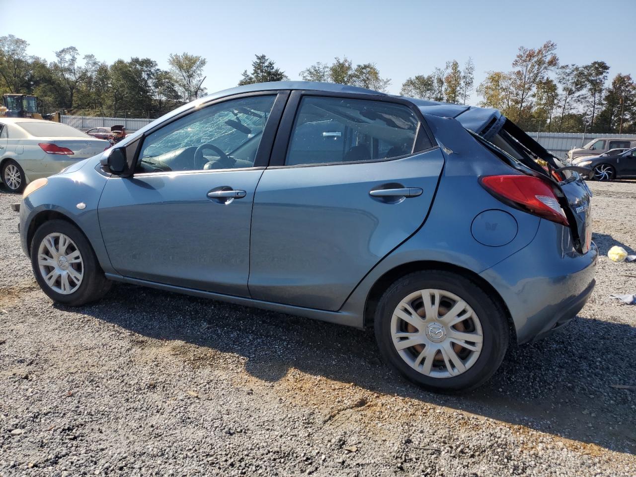 2014 Mazda 2 VIN JM1DE1KYXE0187881 Copart auction photo, top/roof / side damage thumbnail 2