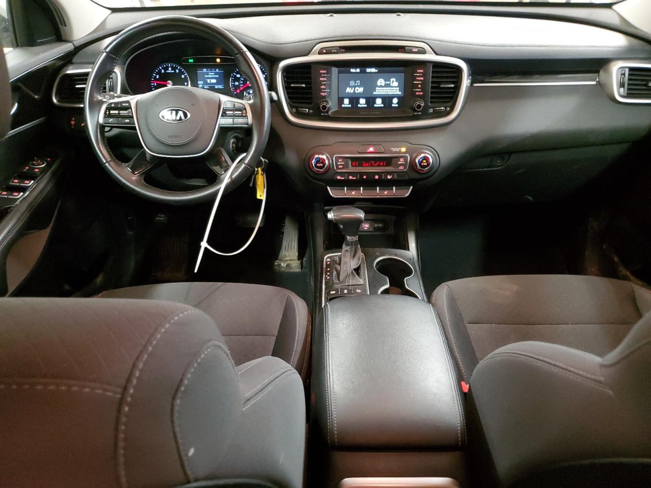 2019 KIA Sorento VIN 5XYPGDA53KG535669 Copart auction photo, front end damage thumbnail 8