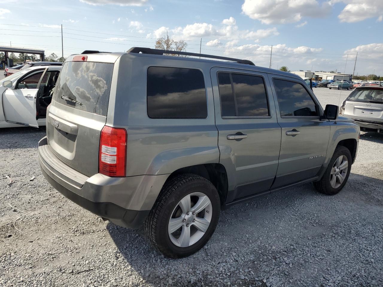 2012 Jeep Liberty (Patriot) VIN 1C4NJPBB4CD566248 Copart auction photo, front end damage thumbnail 3