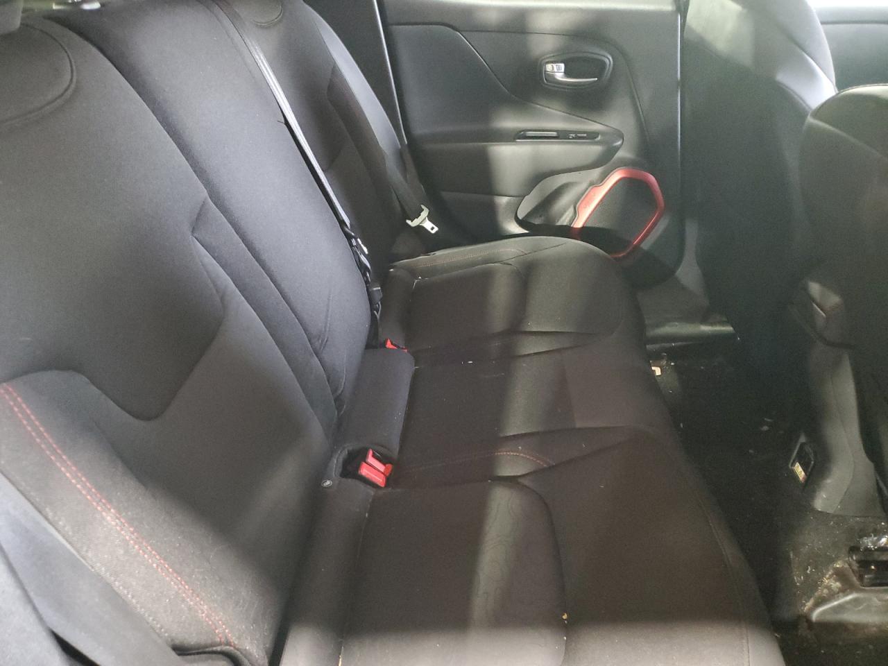 2015 Jeep Renegade VIN ZACCJBCT0FPB76396 Copart auction photo, front end damage thumbnail 11