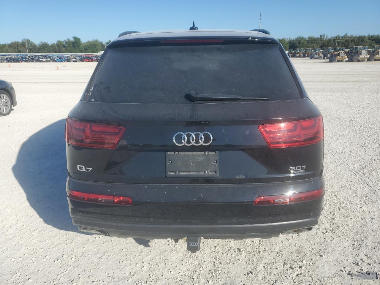 2017 Audi Q7 VIN WA1VAAF72HD029172 Copart auction photo, water/flood damage thumbnail 6