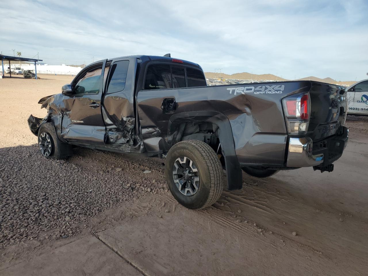 2022 Toyota Tacoma VIN 3TYSZ5AN4NT081602 Copart auction photo, side / front end damage thumbnail 2