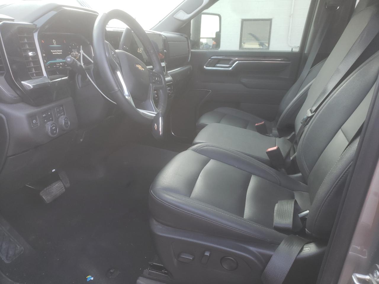 2024 Chevrolet Silverado VIN 2GC4YUEYXR1174613 Copart auction photo, all over damage thumbnail 7