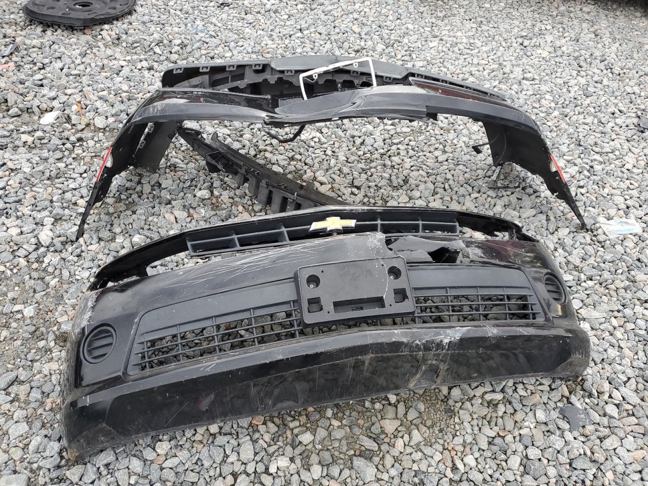2015 Chevrolet Camaro VIN 2G1FB1E38F9301863 Copart auction photo, front end / rear end damage thumbnail 14