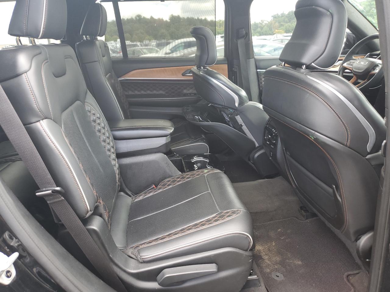 2021 Jeep Grand Cherokee VIN 1C4RJKEG4M8124656 Copart auction photo, rear end / minor dent/scratches damage thumbnail 11