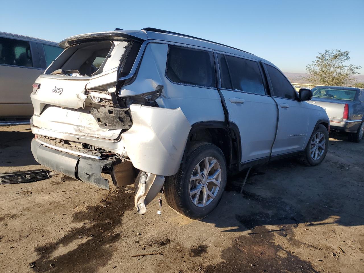 2021 Jeep Grand Cherokee VIN 1C4RJKBG7M8156179 Copart auction photo, side damage thumbnail 3