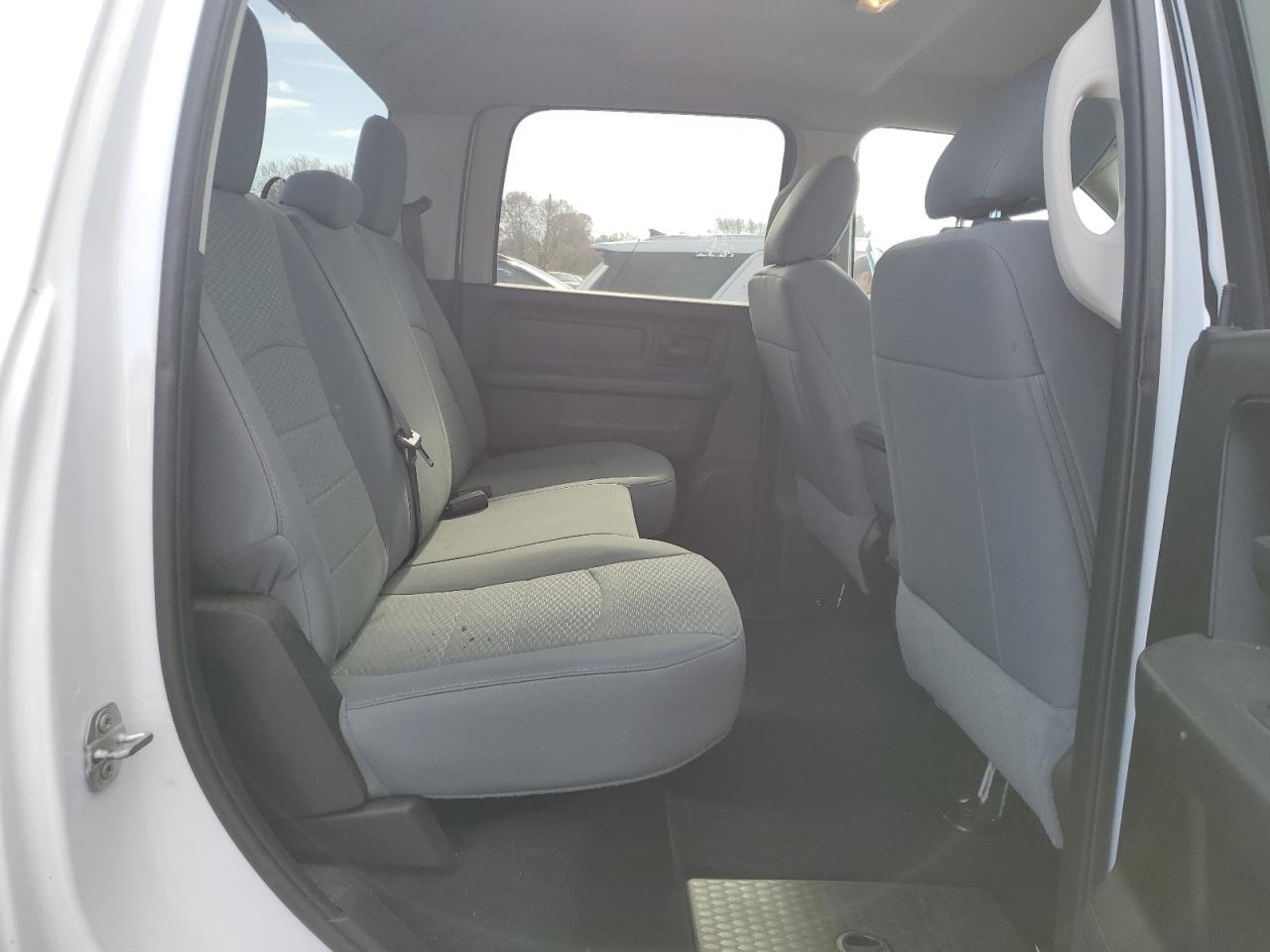 2019 RAM 1500 VIN 1C6RR7ST8KS672058 Copart auction photo, front end damage thumbnail 10