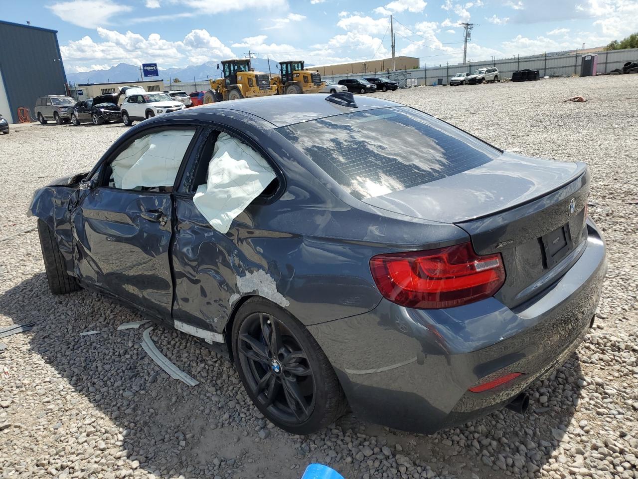 2017 BMW M2 VIN WBA2G3C54HV640950 Copart auction photo, all over damage thumbnail 2