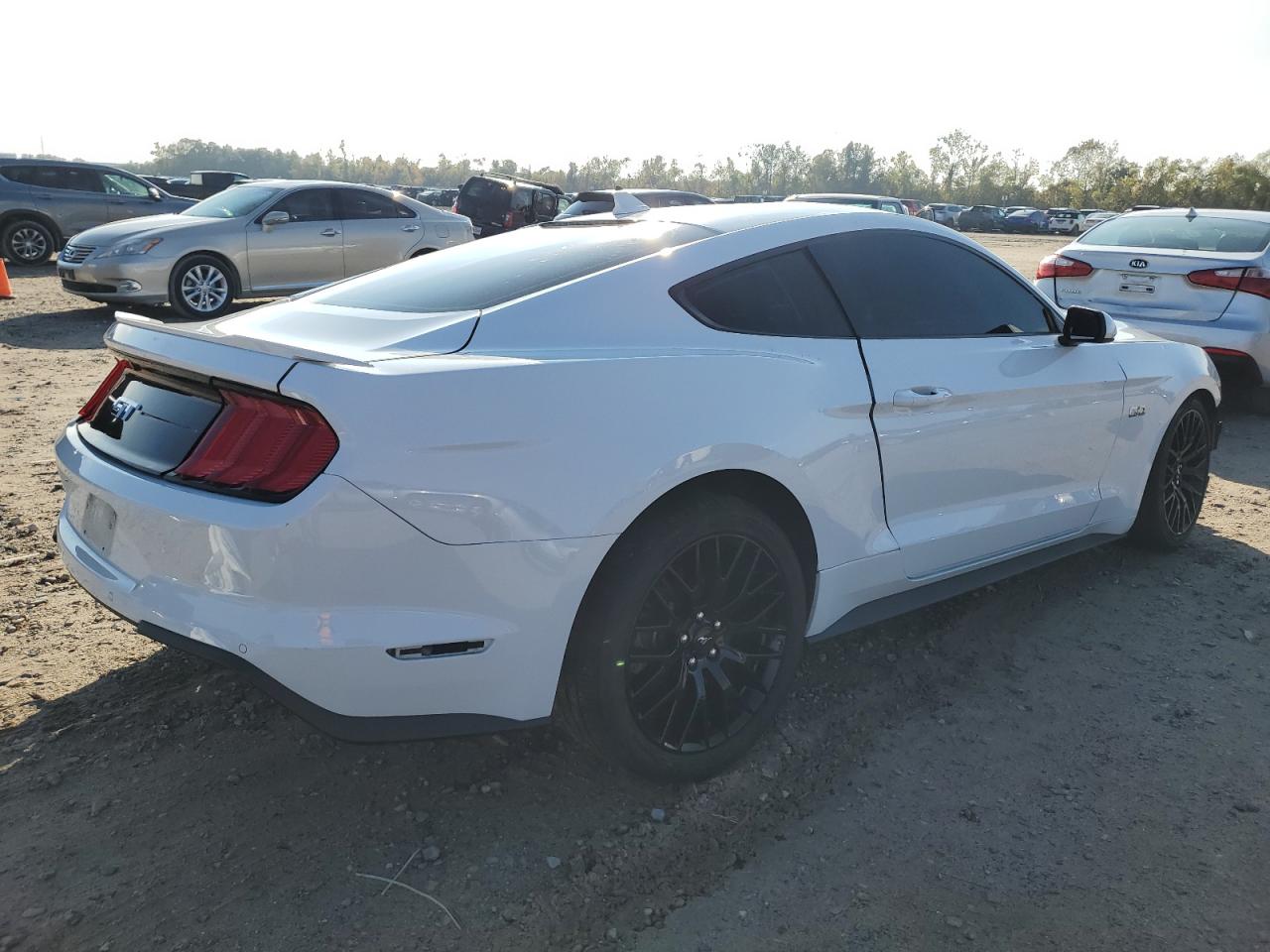 2022 Ford Mustang VIN 1FA6P8CF0N5101382 Copart auction photo, all over damage thumbnail 3