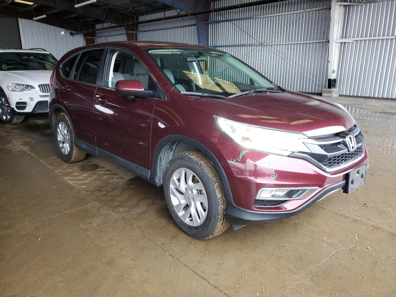 2015 Honda CR-V VIN 2HKRM3H54FH536491 Copart auction photo, all over damage thumbnail 4