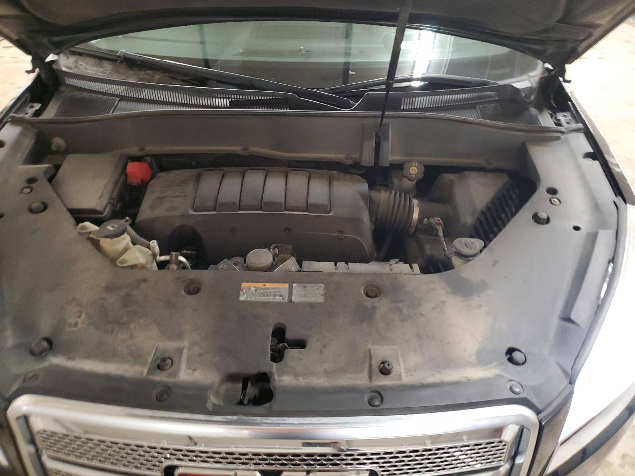 2016 GMC Acadia VIN 1GKKVTKD2GJ122315 Copart auction photo, front end / side damage thumbnail 12