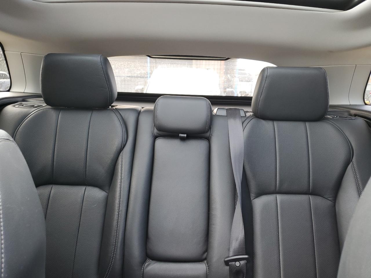 2018 Land Rover Range Rover VIN SALVP2RX9JH323844 Copart auction photo, front end / hail damage thumbnail 10