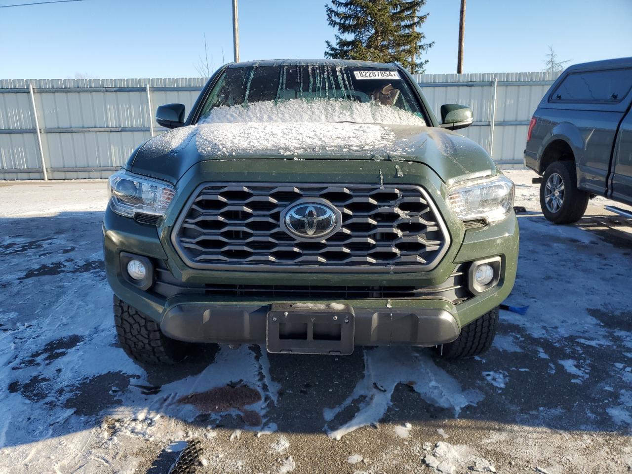 2021 Toyota Tacoma VIN 3TYCZ5AN6MT033246 Copart auction photo, front end damage thumbnail 5