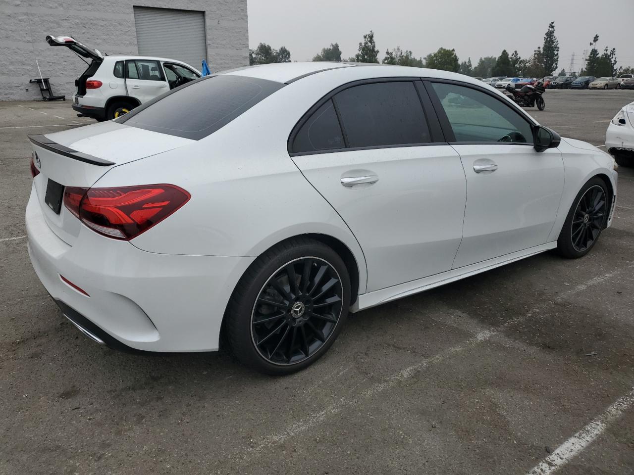 2019 Mercedes-Benz A-klasse VIN WDD3G4EB5KW022995 Copart auction photo, front end damage thumbnail 3