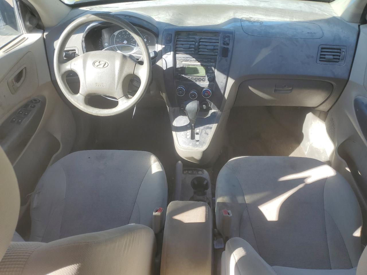 2008 Hyundai Tucson VIN KM8JM12B18U894443 Copart auction photo, side / minor dent/scratches damage thumbnail 8
