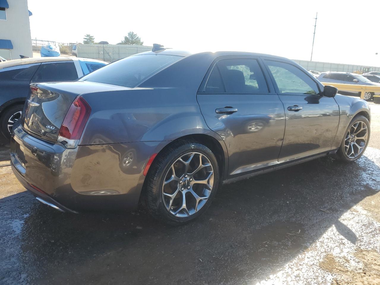 2016 Chrysler 300 VIN 2C3CCABG0GH161575 Copart auction photo, water/flood / front end damage thumbnail 3