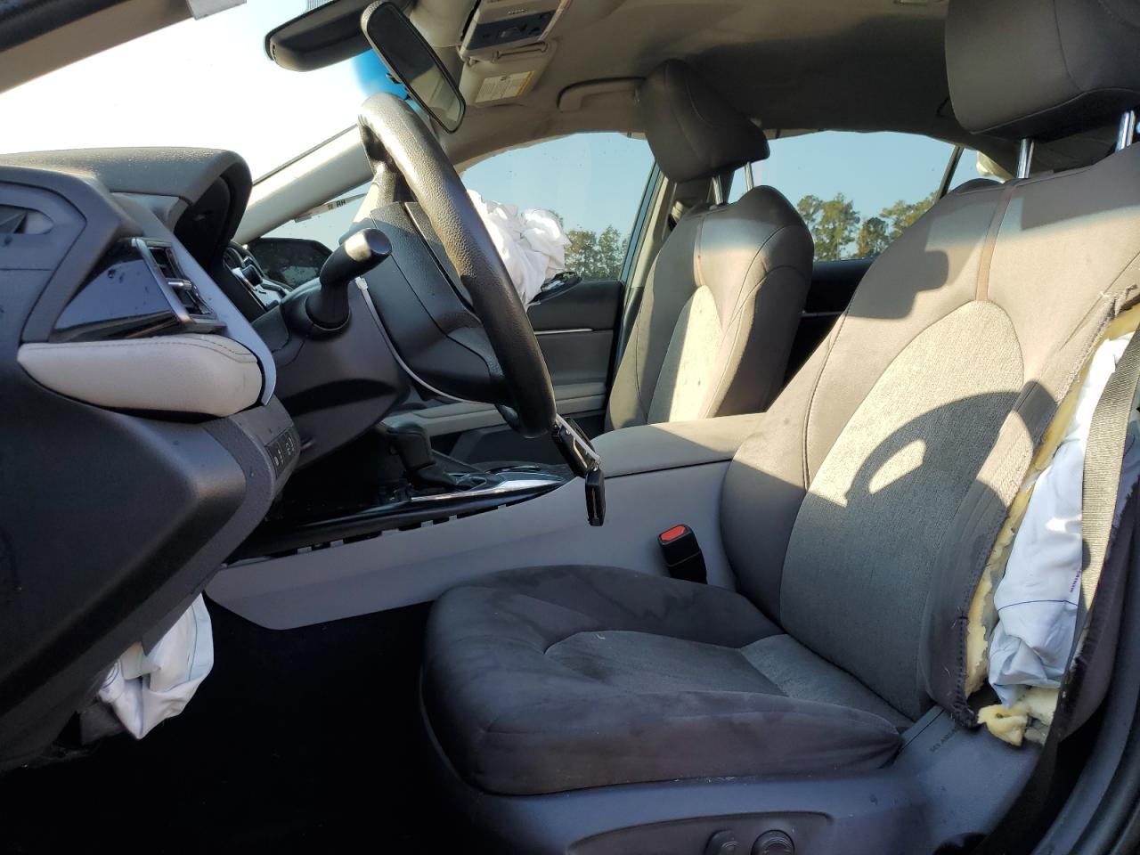2019 Toyota Camry VIN 4T1B11HK6KU826179 Copart auction photo, front end damage thumbnail 7