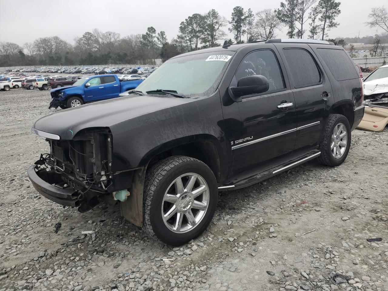 2009 GMC Yukon VIN 1GKFC03239R227162