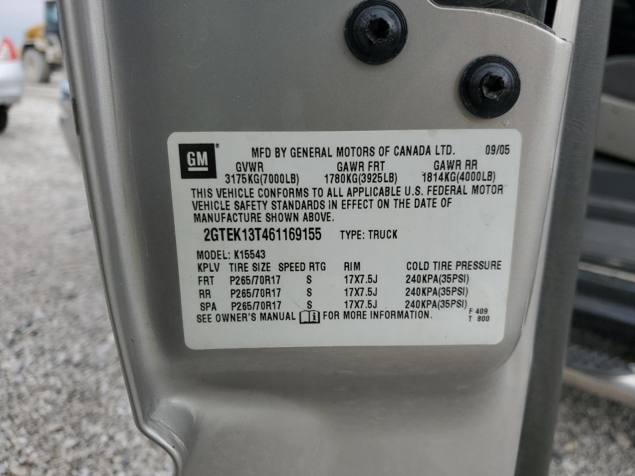 2006 GMC Sierra VIN 2GTEK13T461169155 Copart auction photo, rear end / side damage thumbnail 12