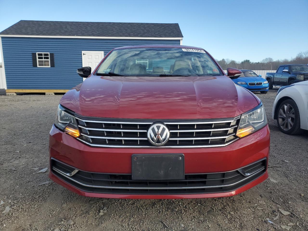 2016 Volkswagen Passat VIN 1VWBT7A37GC040289 Copart auction photo, front end / side damage thumbnail 5