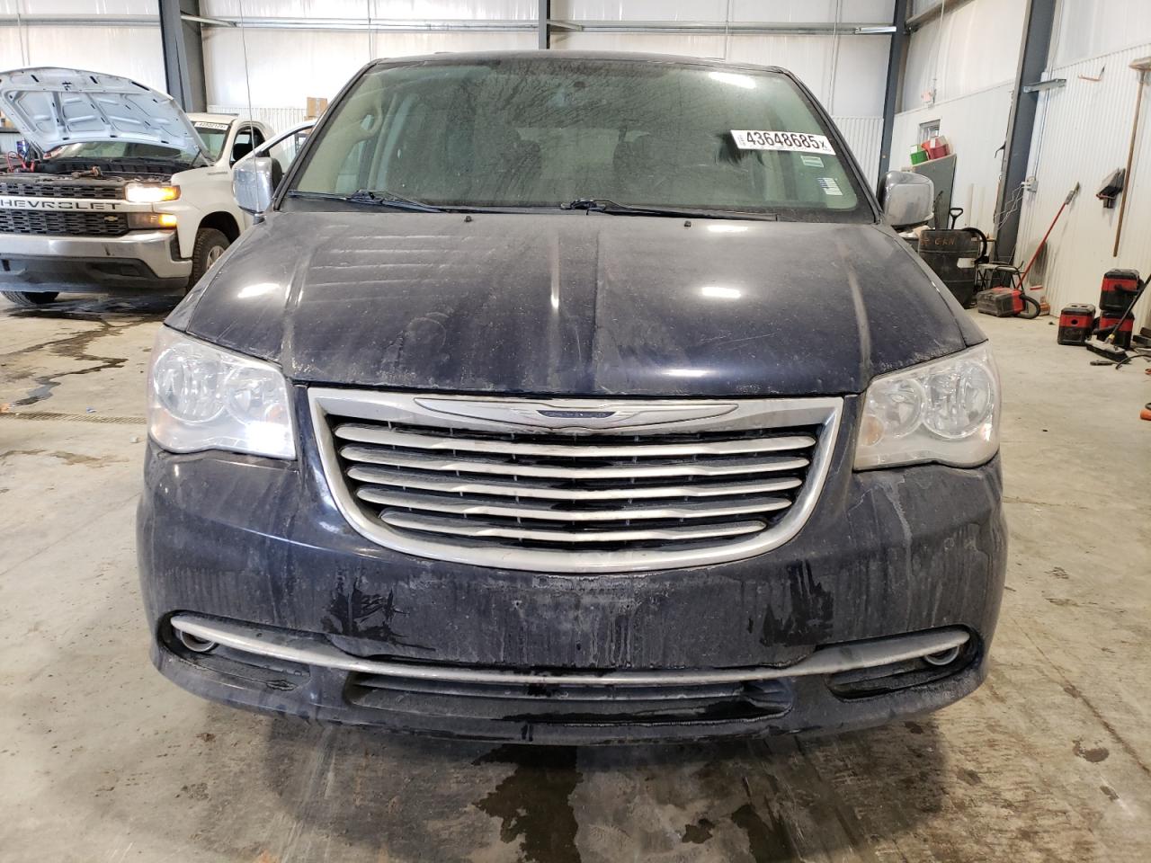 2016 Chrysler Town & Country VIN 2C4RC1CG8GR191759 Copart auction photo, rear end damage thumbnail 5