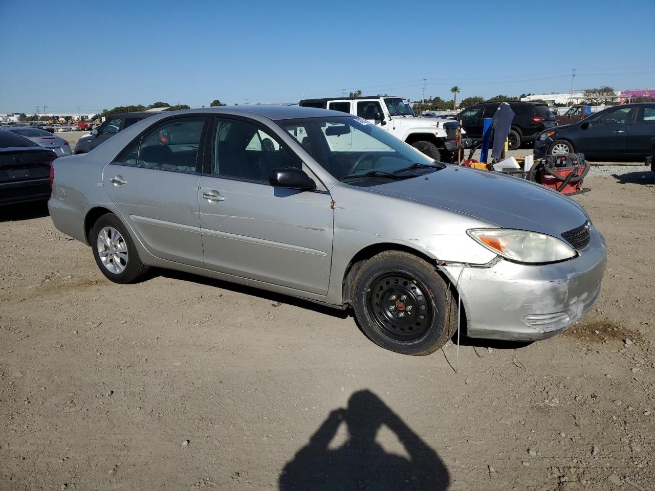 2004 Toyota Camry VIN 4T1BF32K74U574046 Copart auction photo, all over damage thumbnail 4