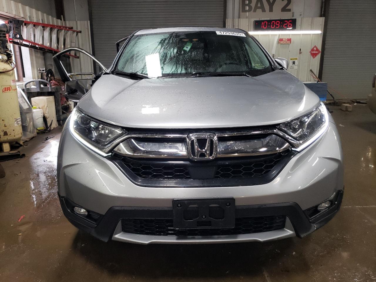 2019 Honda CR-V VIN 7FARW2H81KE020360 Copart auction photo, side / front end damage thumbnail 5