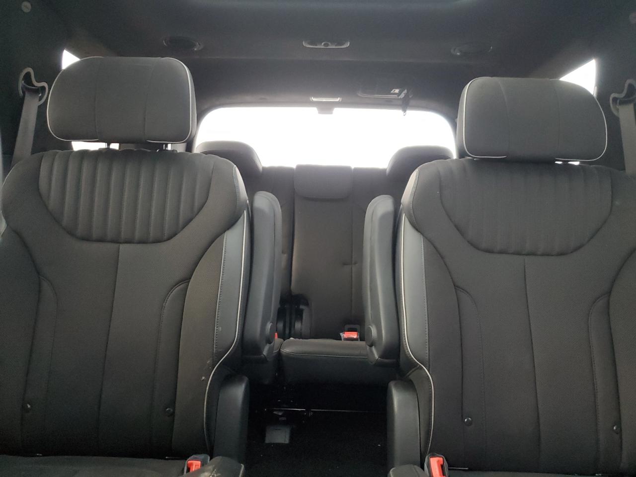 2024 Hyundai Palisade VIN KM8R7DGE1RU736085 Copart auction photo, rear end / minor dent/scratches damage thumbnail 10