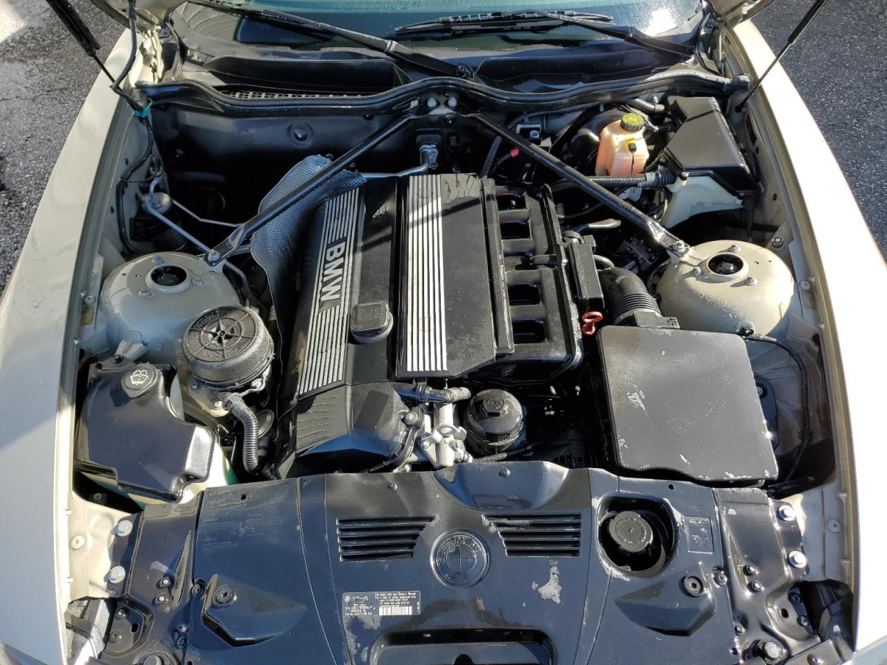 2005 BMW Z4 VIN 4USBT33595LS56517 Copart auction photo, side damage thumbnail 11