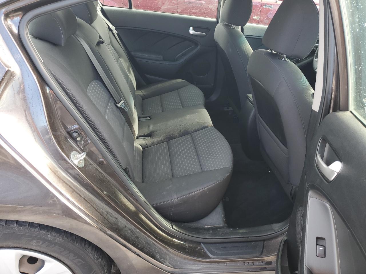 2018 KIA Forte VIN 3KPFL4A78JE164626 Copart auction photo, front end damage thumbnail 10