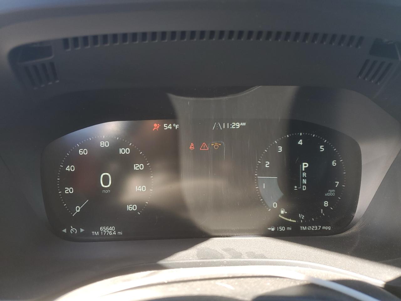 2019 Volvo XC60 VIN LYV102RM6KB320967 Copart auction photo, front end damage thumbnail 9