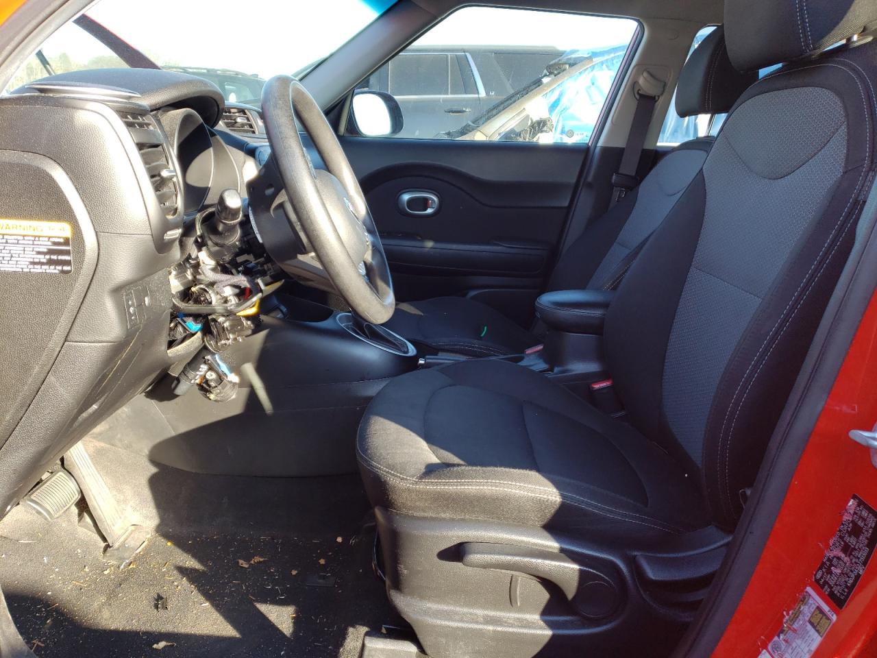 2018 KIA Soul VIN KNDJP3A52J7513013 Copart auction photo, vandalism / side damage thumbnail 7