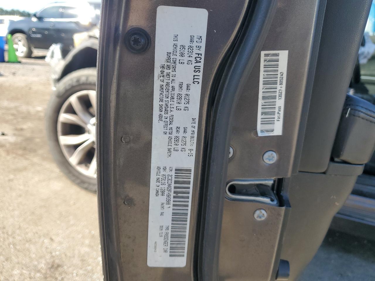 2015 Chrysler 300 VIN 2C3CCAAG9FH903908 Copart auction photo, front end / side damage thumbnail 15