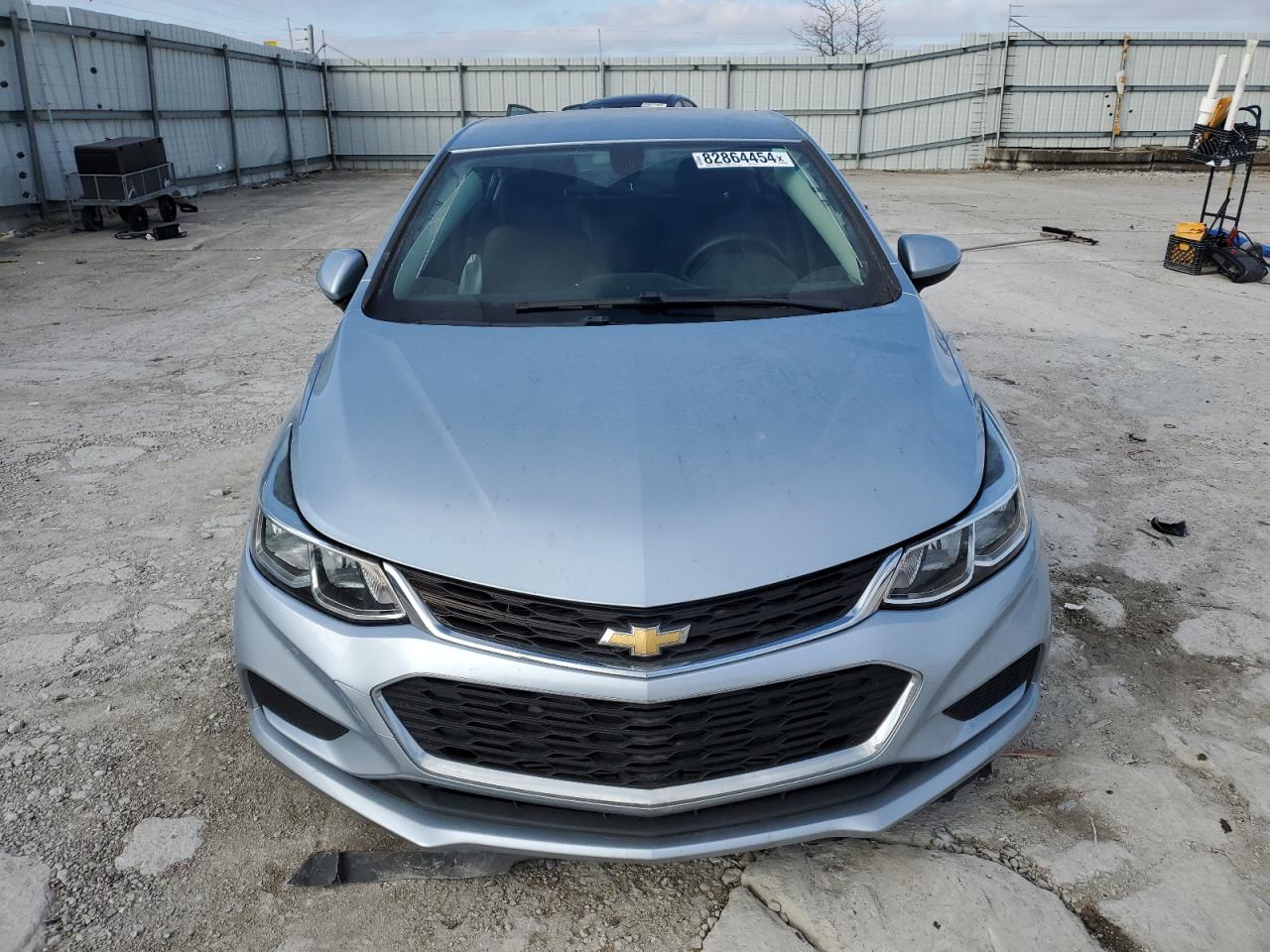 2018 Chevrolet Cruze VIN 1G1BC5SM5J7174886 Copart auction photo, side / minor dent/scratches damage thumbnail 5
