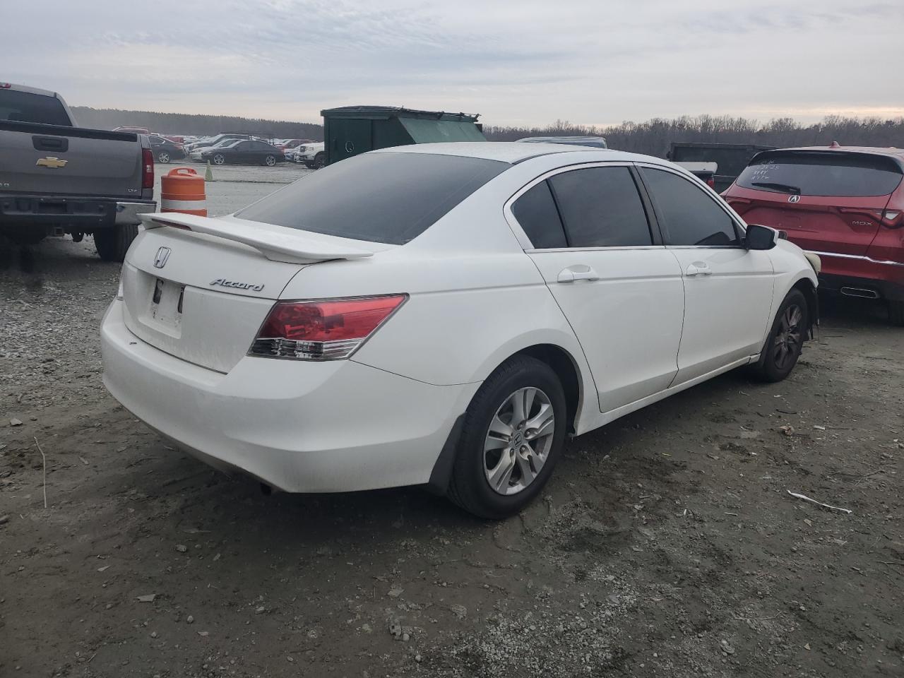 2008 Honda Accord VIN 1HGCP26438A019115 Copart auction photo, front end damage thumbnail 3