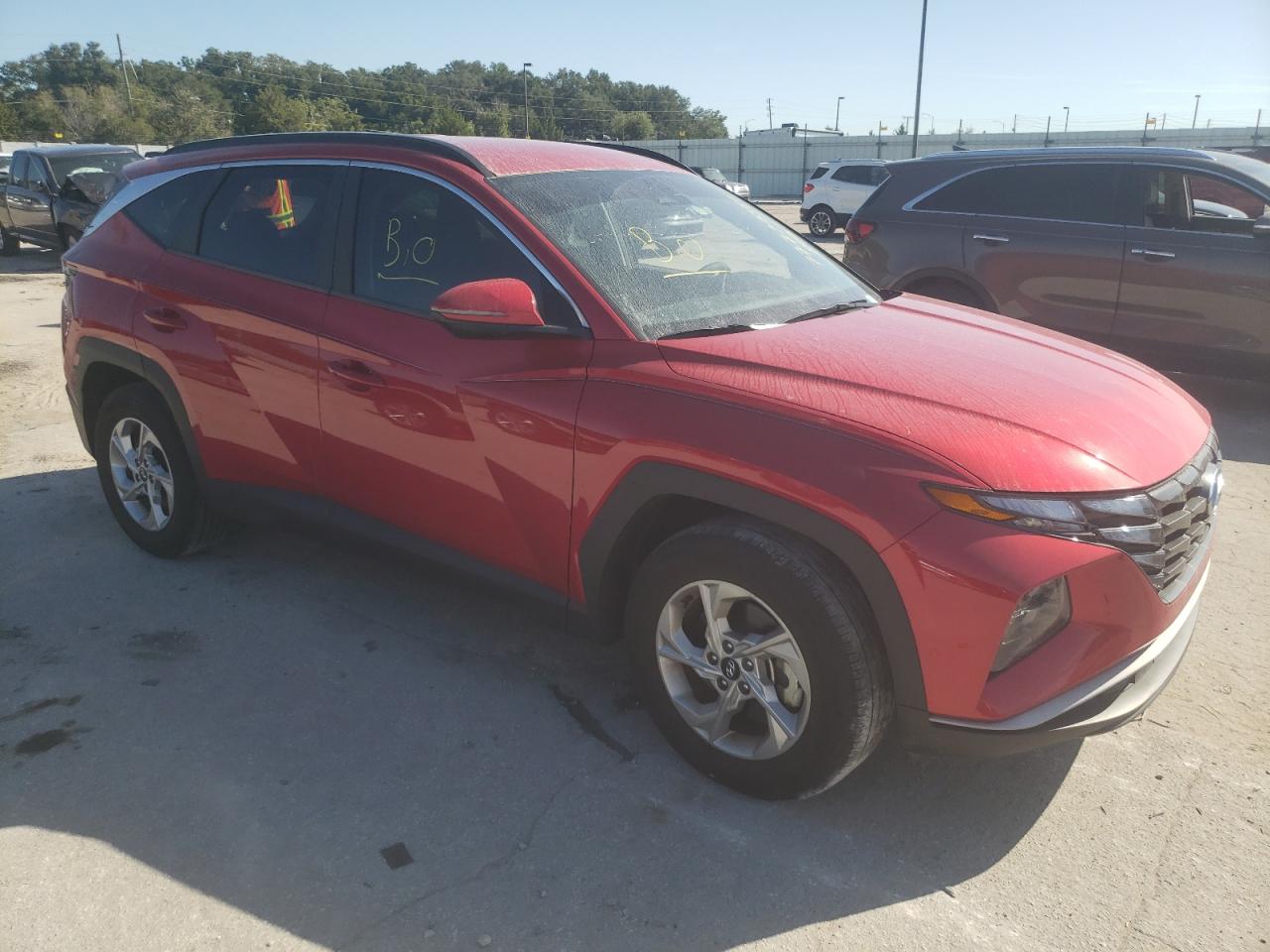 2022 Hyundai Tucson VIN 5NMJB3AE4NH076905 Copart auction photo, rear end / minor dent/scratches damage thumbnail 4